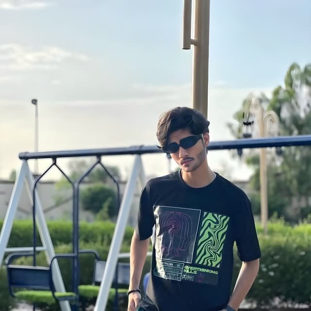 Overthinking Kills Graphic T-Shirt